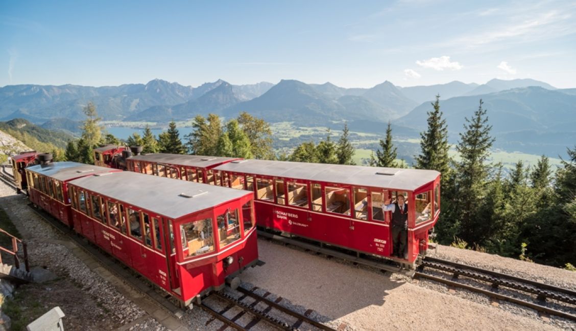 The Schafbergbahn is the steepest cog railway in Austria and connects St. Wolfgang at Wolfgangsee and Schafberg mountain