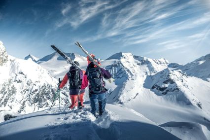 „Freeride Glacier Camp” w Zell am See-Kaprun jest skierowany do wszystkich freeriderów, którzy nie lubią jeździć samotnie.