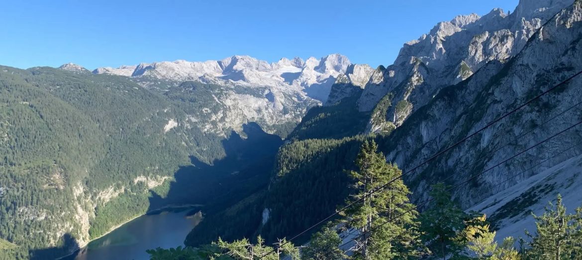 Z biletem Dachstein Salzkammergut Ticket możesz wjechać kolejkami linowymi na 6 szczytów w regionie Dachstein West